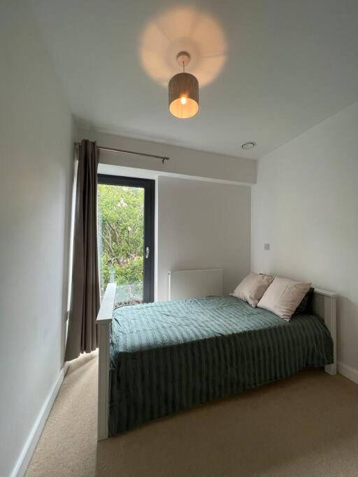 2 Bedroom Modern City Centre Bournemouth Apartment Zewnętrze zdjęcie